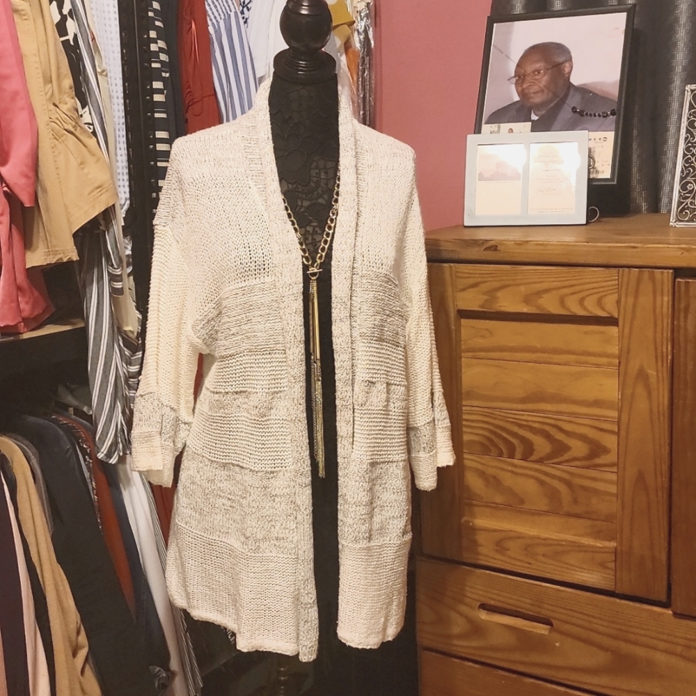 Lane Bryant Plus Size 14/16 Open Front Sweater